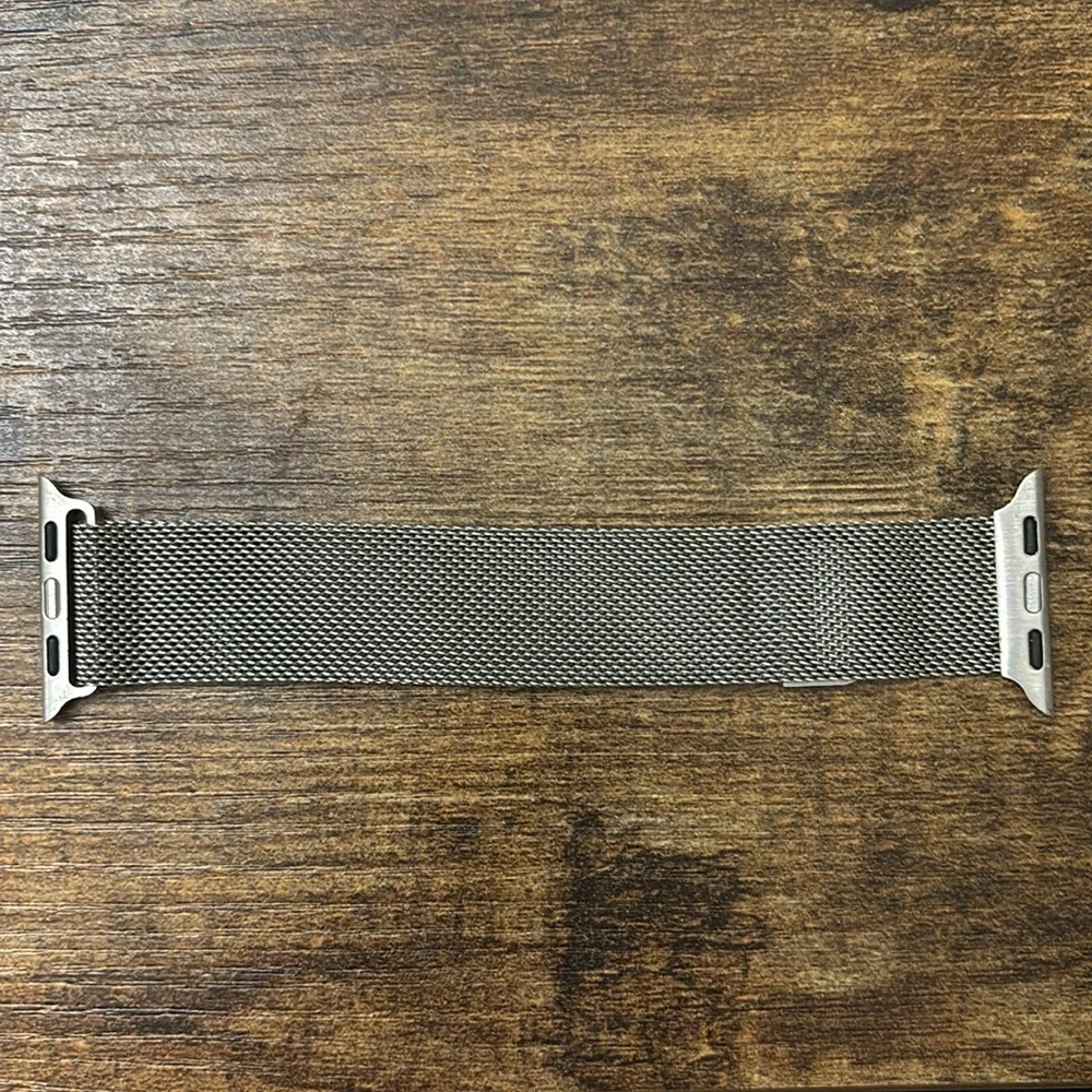 38-41mm Generic Milanese Apple Band
